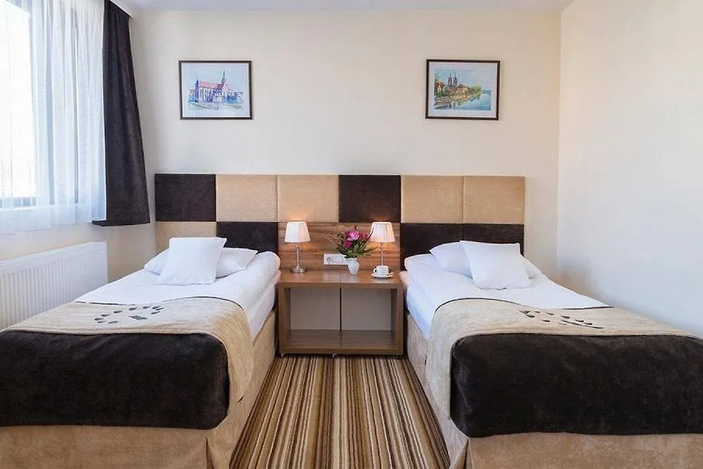 Boutique Hotel'S Kwiska - Legnicka Wroclaw Aparthotel
